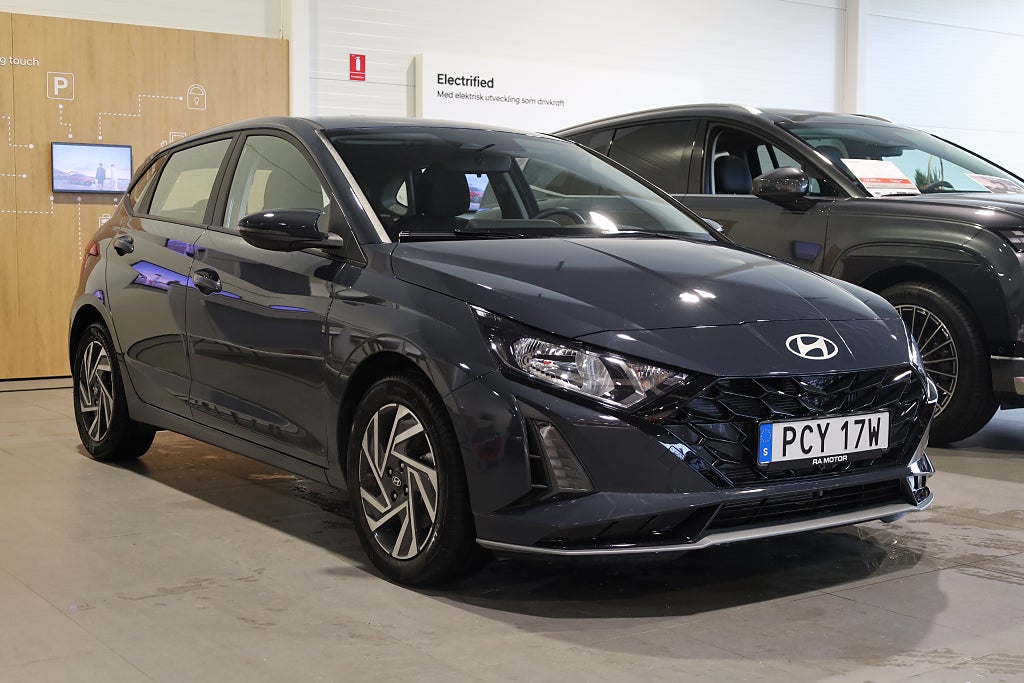 Hyundai i20 1.0 T-GDI DCT Essential Kamera Rattvärme CarPlay 2026