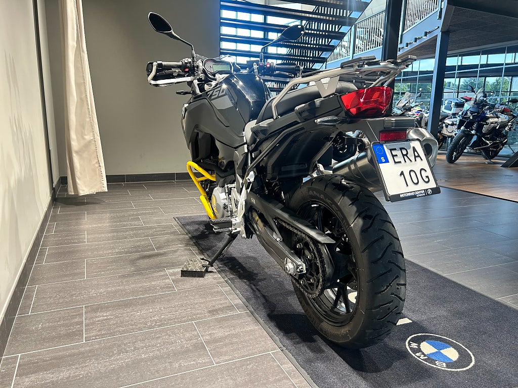 BMW F750GS /3,45%/Chassisänkt/Motorbågar/703 mil