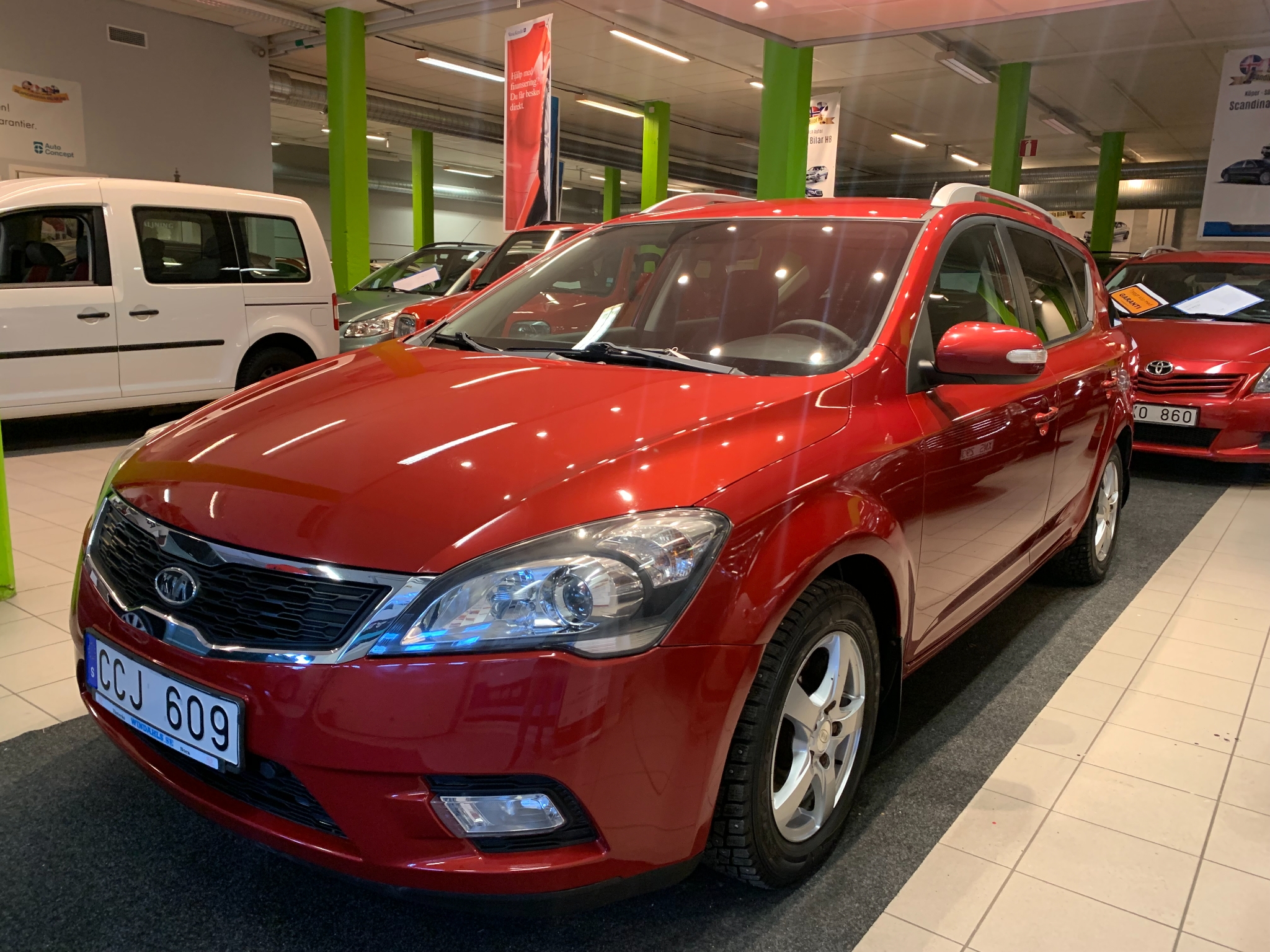 Kia Ceed 2012, kuva 2/43