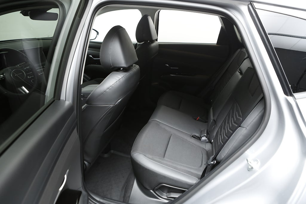 Hyundai Tucson 1.6T MHEV Essential Automat 0,99% SUPERKAMPANJ! 2025