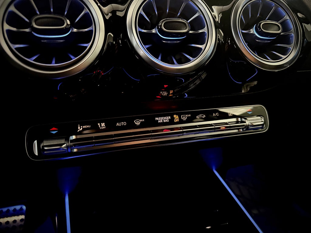 Mercedes-Benz EQA 300 4MATIC AMG Advanced Vinterpaket - bild 12