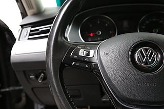 Kombi Volkswagen Passat 13 av 24