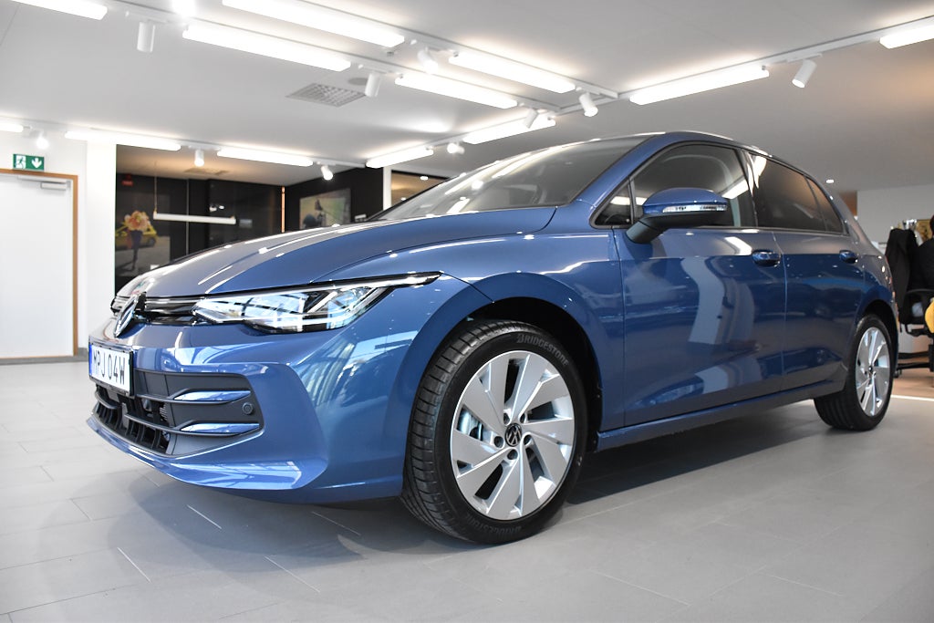 Volkswagen Golf 1.5 eTSI 150hk *SOMMARKAMPANJ- LAGERBIL!*