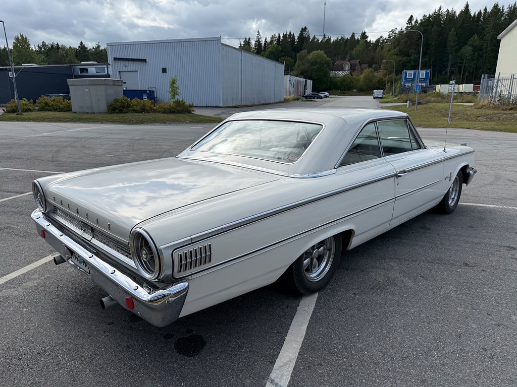 Ford Galaxie 500 Sports Hardtop 5.8 V8 0kr insats 2468kr/mån