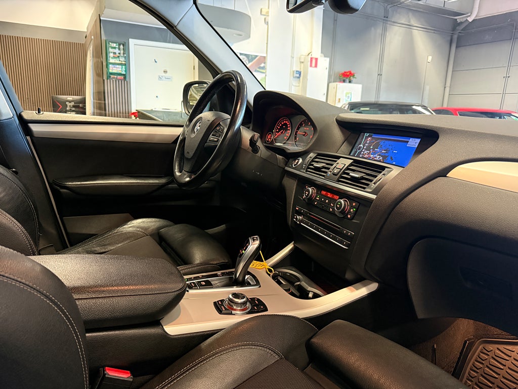 BMW X3 2011 - miniatyr 22