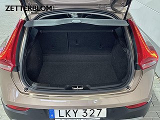 Halvkombi Volvo V40 Cross Country 6 av 19