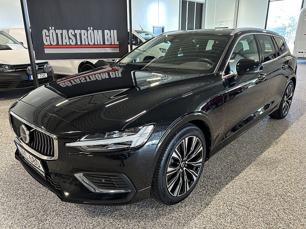Volvo V60 Recharge T6 AWD 350hk/Läder,Drag