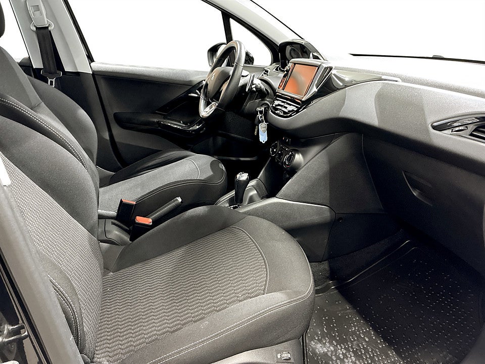 Bild på Peugeot 208 Active 1.2 PT 82hk Aut BLUETOOTH FARTHÅLLARE