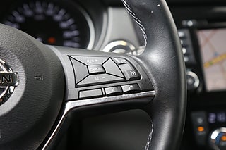 SUV Nissan Qashqai 17 av 28