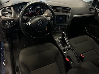 Volkswagen Golf 1.6 Kamera/Drag/D&M-värmare/S&V-däck/X-ljus