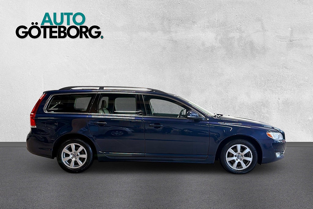 Volvo V70 D3 Momentum 2-Ägare Dragkrok Kamrembytt Välservad