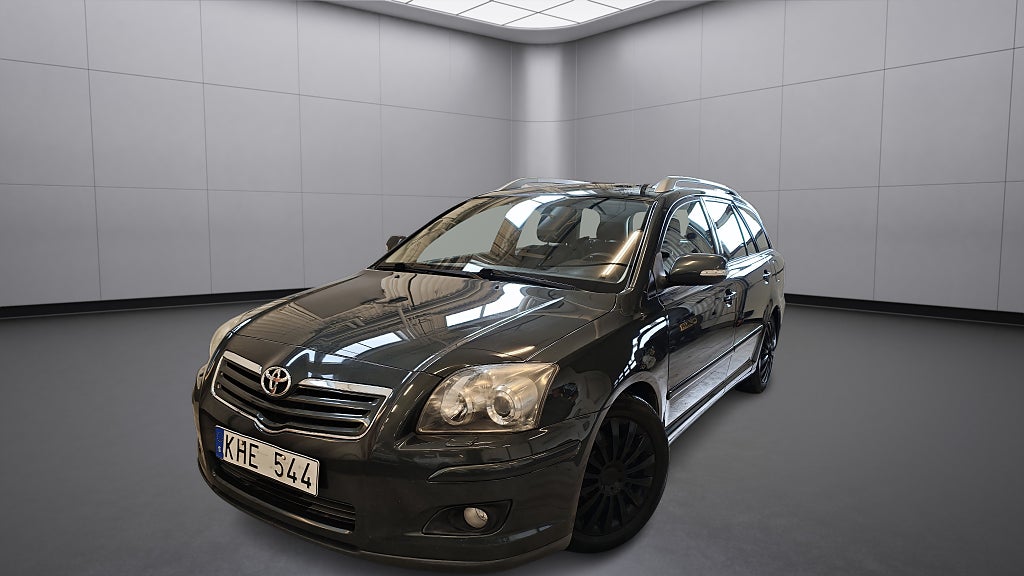 Toyota Avensis Kombi 2.0 D-4 VVT-i Nybes/ Få-Ägare/ Nyservad/ Dragkrok