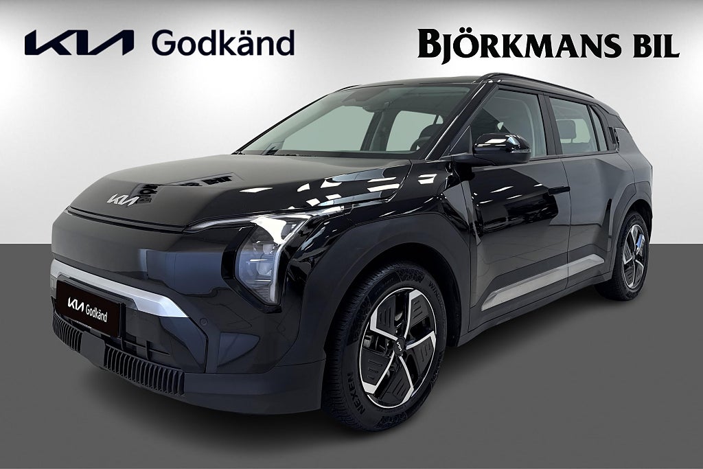 Kia EV3 LONG RANGE AUTOMAT MOMSBIL *GODKÄND