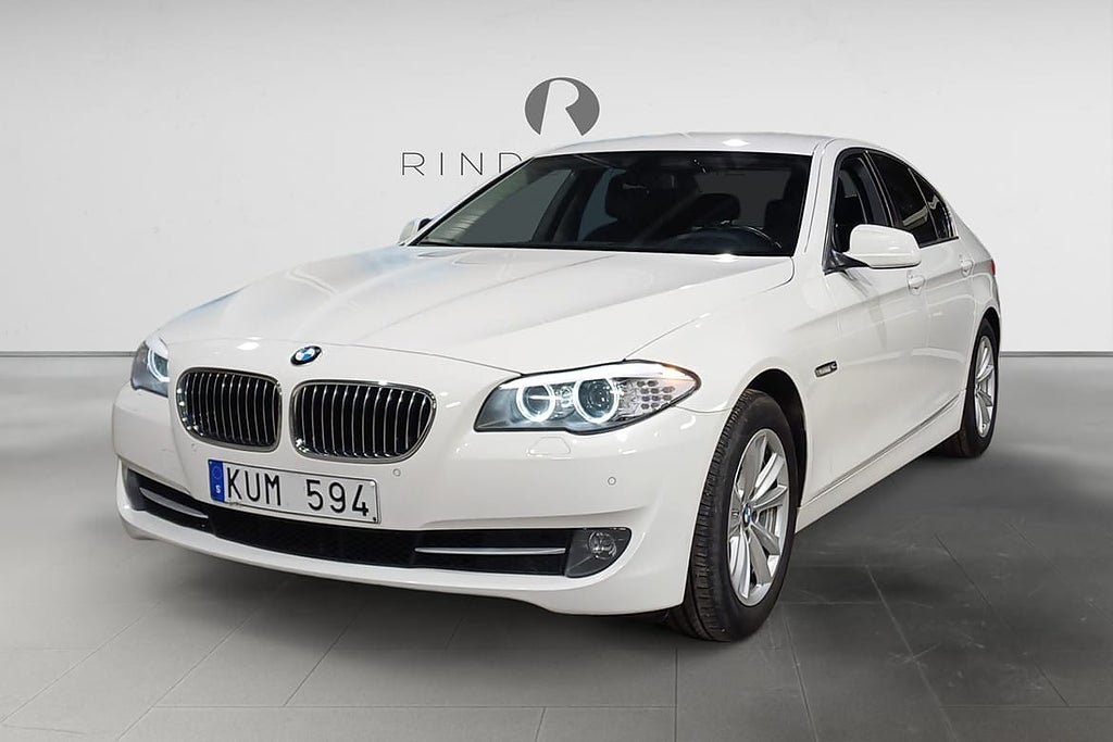 BMW 523 i Sedan 204 HK AUT SKINN DRAG PDC SPORTSTOL 17"