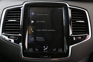 SUV Volvo XC90 20 av 32