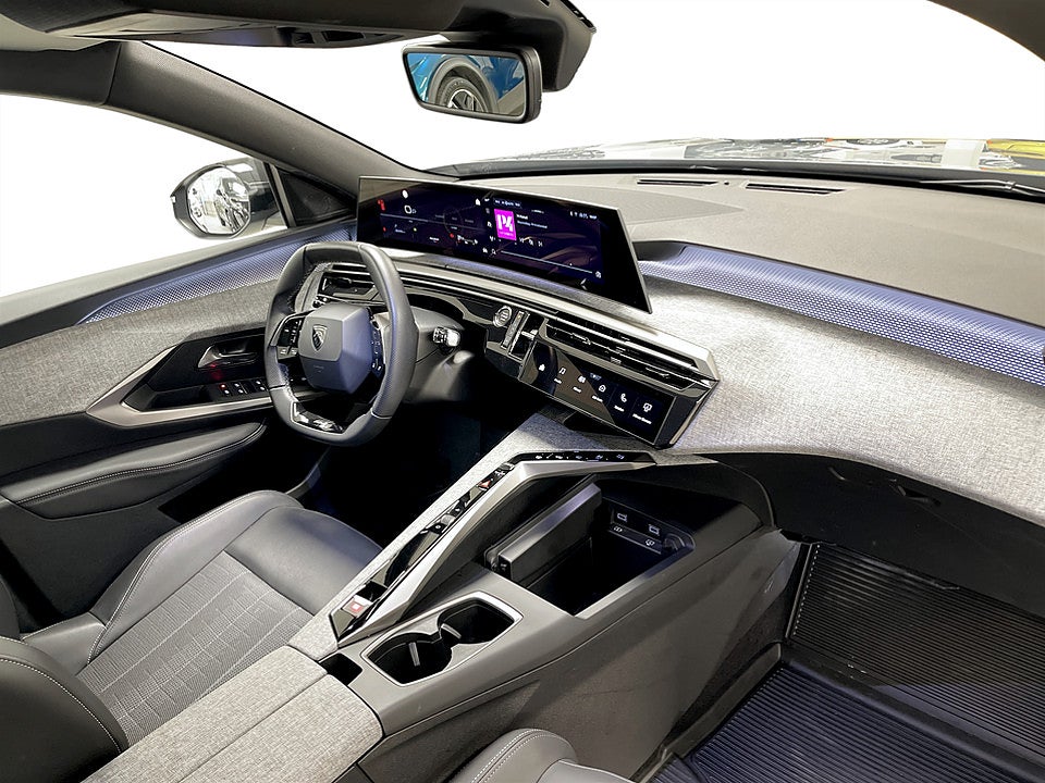 Bild på Peugeot 5008 GT Hybrid 145hk Aut KAMPANJ BRÄNSLE INGÅR