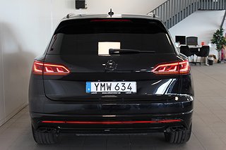 SUV Volkswagen Touareg 5 av 30