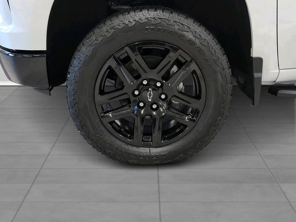 Chevrolet Silverado 1500 Trail Boss Duramax 309 hk OMG LEVERANS LÅG SKATT
