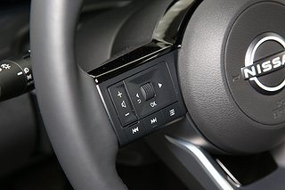 SUV Nissan X-Trail 16 av 29