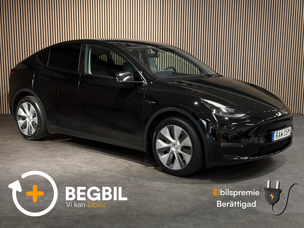 Tesla Model Y Long Range AWD I Dragkrok I Panorama I 360 I Car-play |