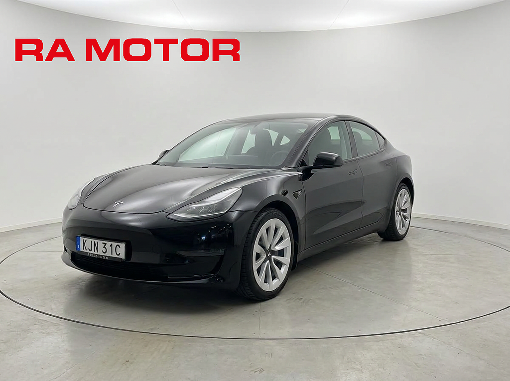 Tesla Model 3 Long Range 440hk AWD | Panorama | Dragkrok | 2021