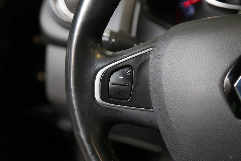 Renault Clio IV Phll TCe 90 Intens II 5-D Motorv Stylepaket 2019