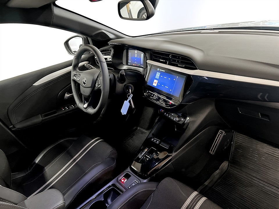 Bild på Opel Corsa GS 1.2 Turbo 100hk Aut B-KAMERA CARPLAY