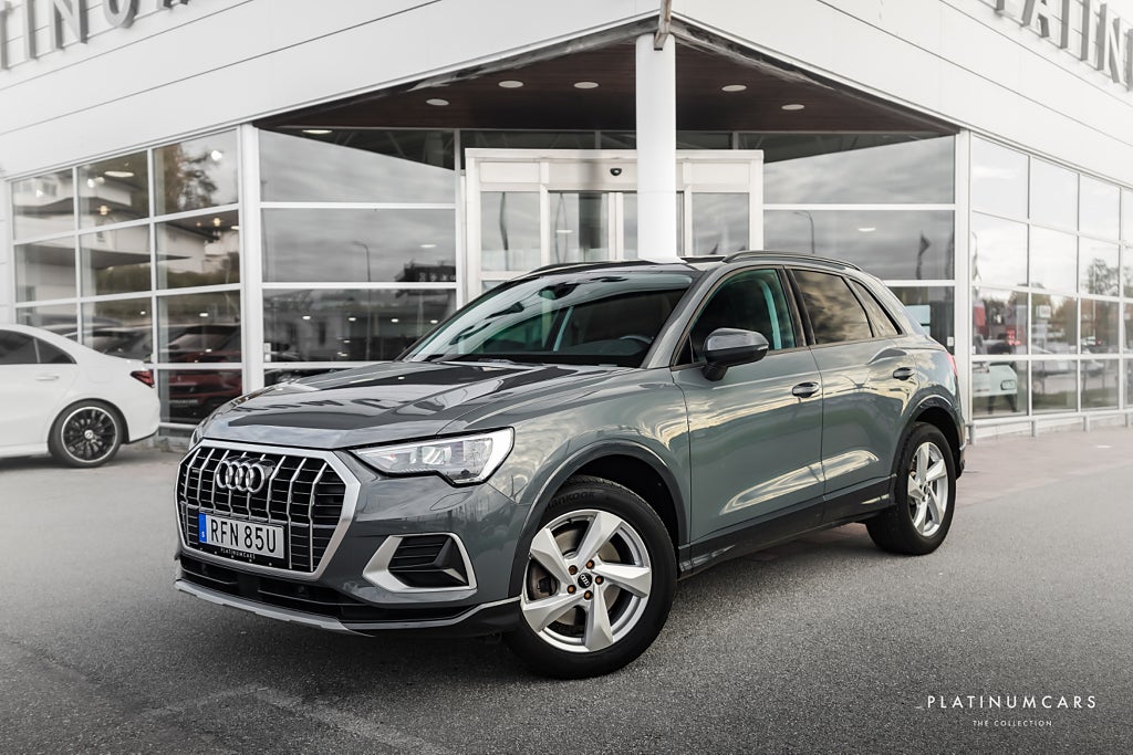 Audi Q3 40 TFSI Q 190hk Proline Adv / Alpin / Pano