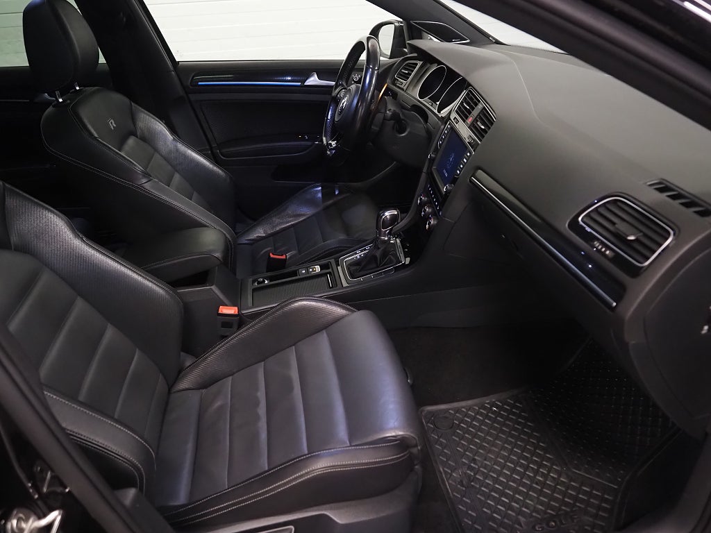 Volkswagen Golf SC R 2.0 TSI 4M 300hk Pano Skinn Dynaudio Keyless Navi 2015