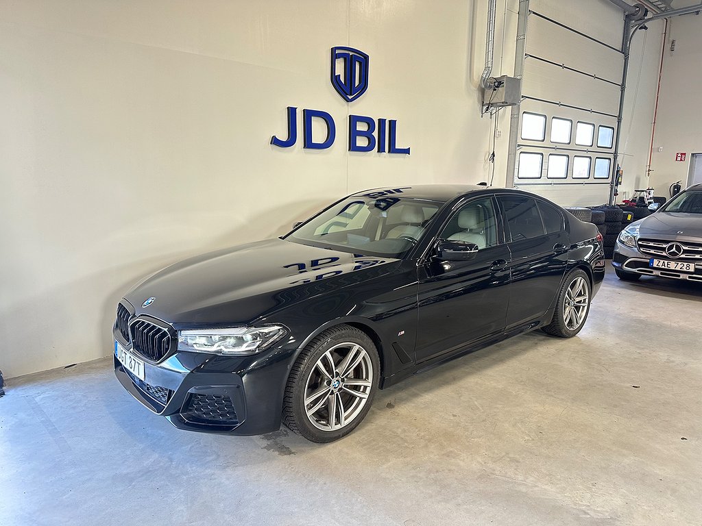 BMW 520 d xDrive Sedan M Sport Bkamera Navi HiFi Moms 190hk