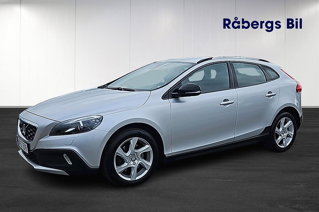 Volvo V40 Cross Country D3 Momentum *Vinterhjul*