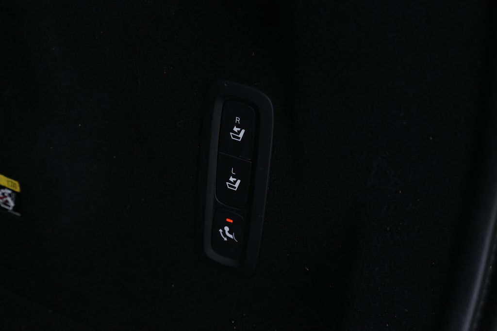 Volvo XC60 D5 235hk R-Design AWD 360° l  H/K l 22" l Panorama Drag 2019