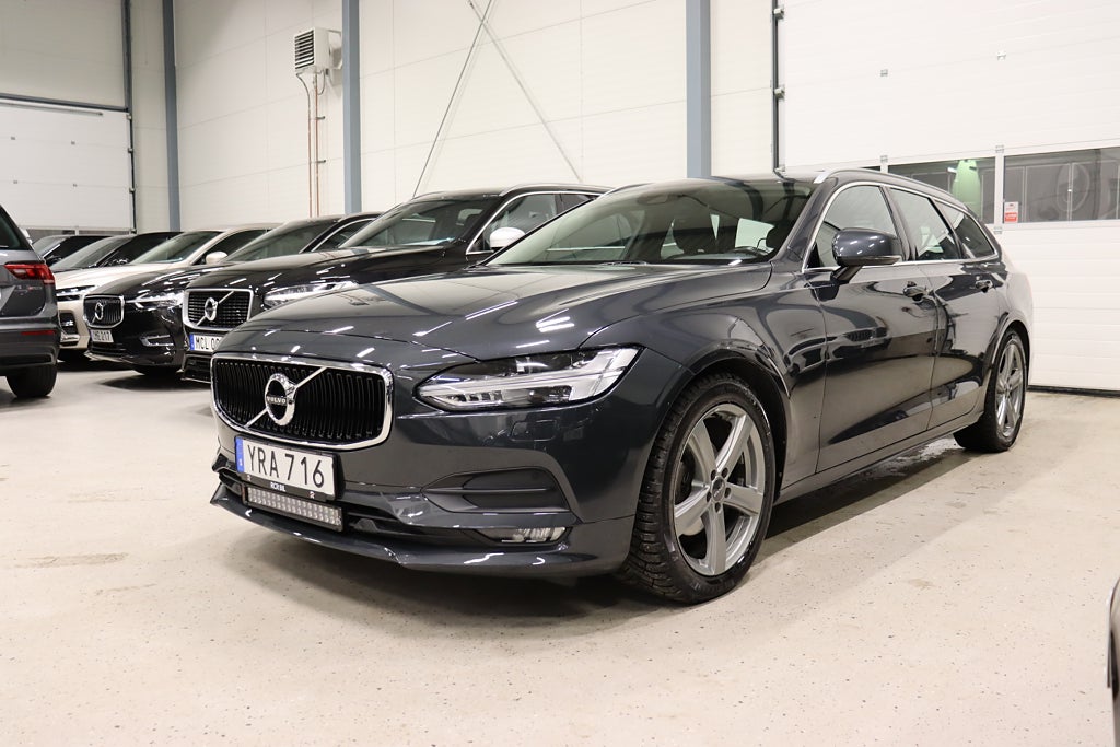 Volvo V90 D4 Momentum Drag P-Sensorer Rattvärme 190hk