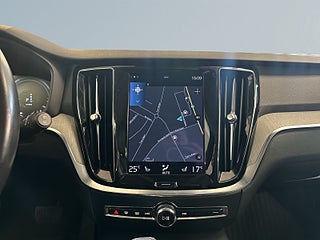 Volvo V60 Recharge T8 AWD Inscription Drag Kamera Mvärm Navi S&V