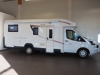 Husbil-halvintegrerad Roller Team 286 TL 2 av 21