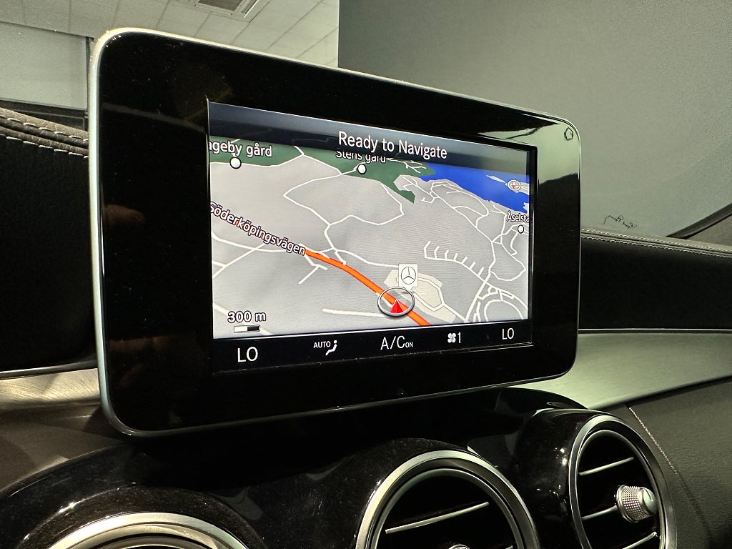 Mercedes-Benz C 63 AMG Panorama Burmester 600hk - bild 10