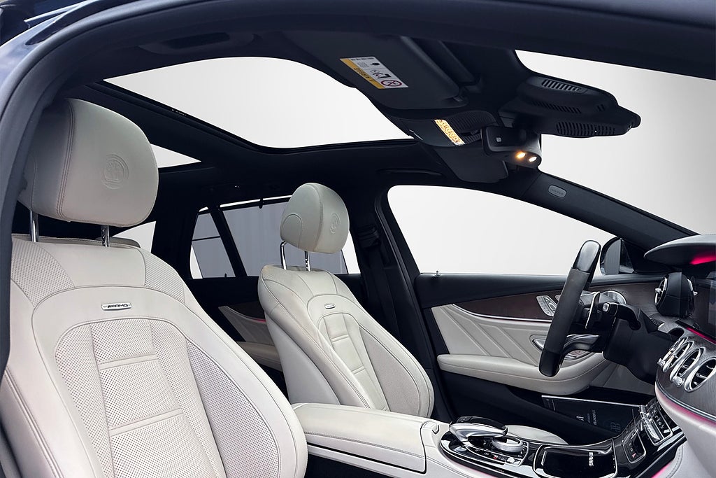Mercedes-Benz E 63 S T 4MATIC+ AMG 612HK SVENSKSÅLD PANORAMA DRAGKROK 2018, bild 28