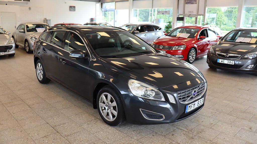 Volvo V60 DRIVe Momentum Dragkrok