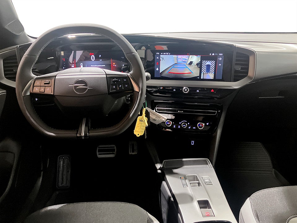 Bild på Opel Mokka GS Hybrid 145hk Aut - OMGÅENDE LEVERANS!