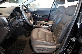 Halvkombi Hyundai IONIQ 9 av 25