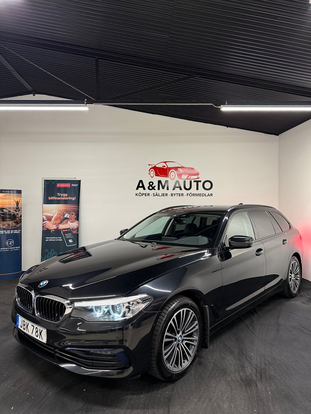 BMW 520d xDrive Touring Steptronic Sport line -Drag/Skinn/Kamera