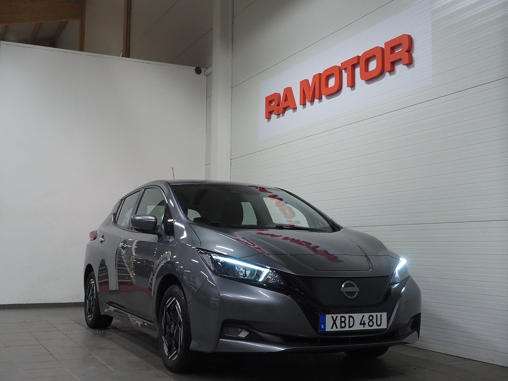 Nissan Leaf 40 kWh 150hk Acenta | Backkamera | Rattvärme | 2022