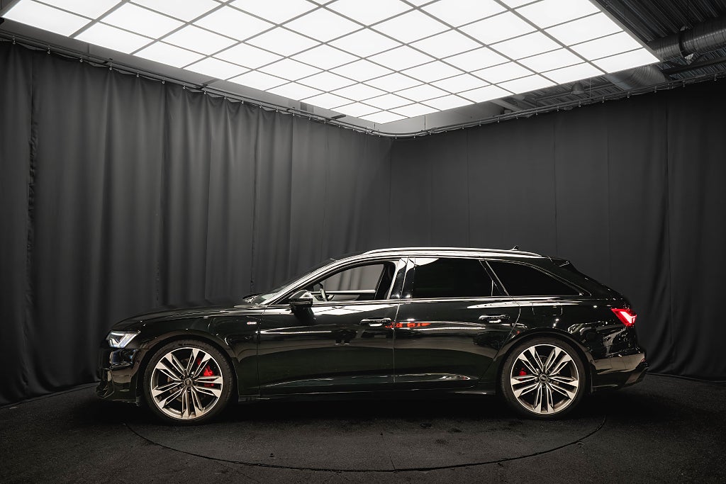 Audi A6 55 TFSI e Q S-Line BLACK 21'' DRAG KAMERA KEYLESS MOMS