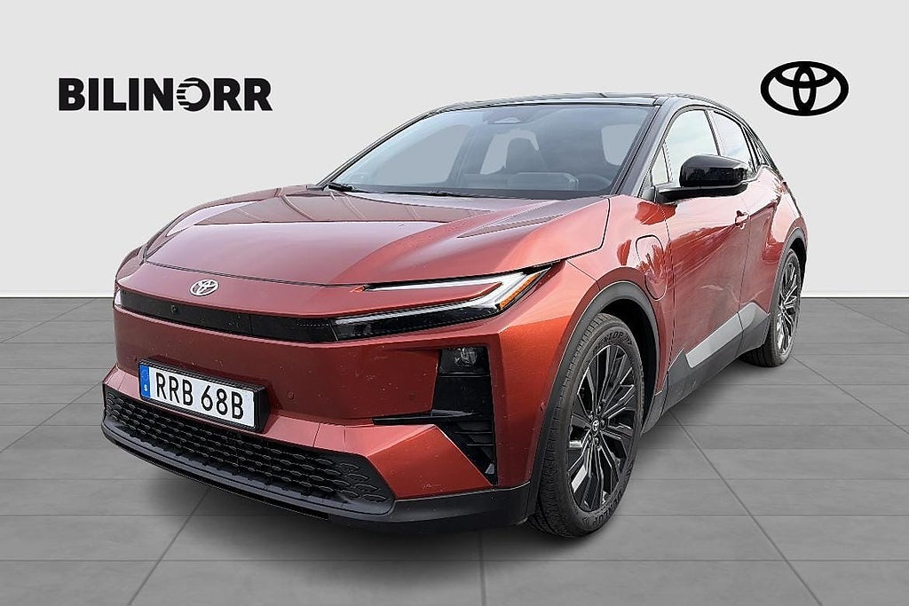 Toyota C-HR + Executive 77kwh AWD 20"