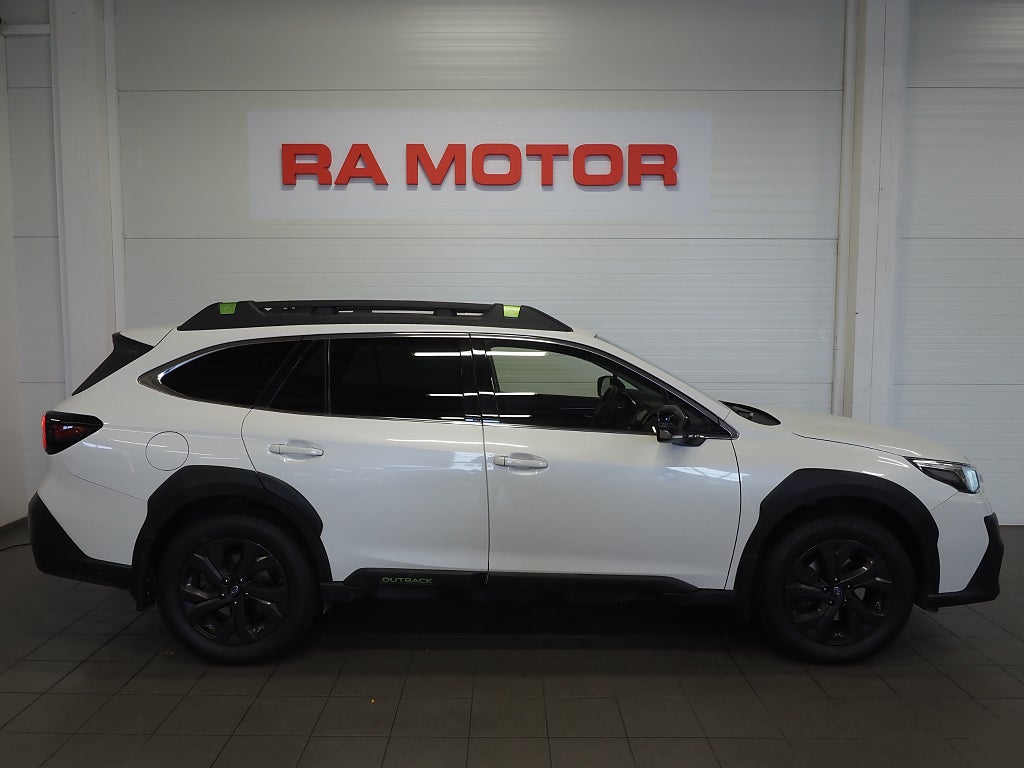 Subaru Outback 2,5i 169hk XFuel Field AWD Aut Motorv Dragkrok