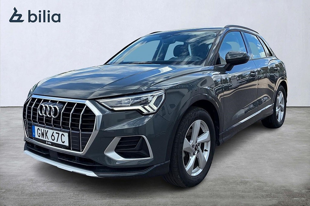 Audi Q3 35 TFSI 150 HK S-TR DRAG/P-VÄRMARE