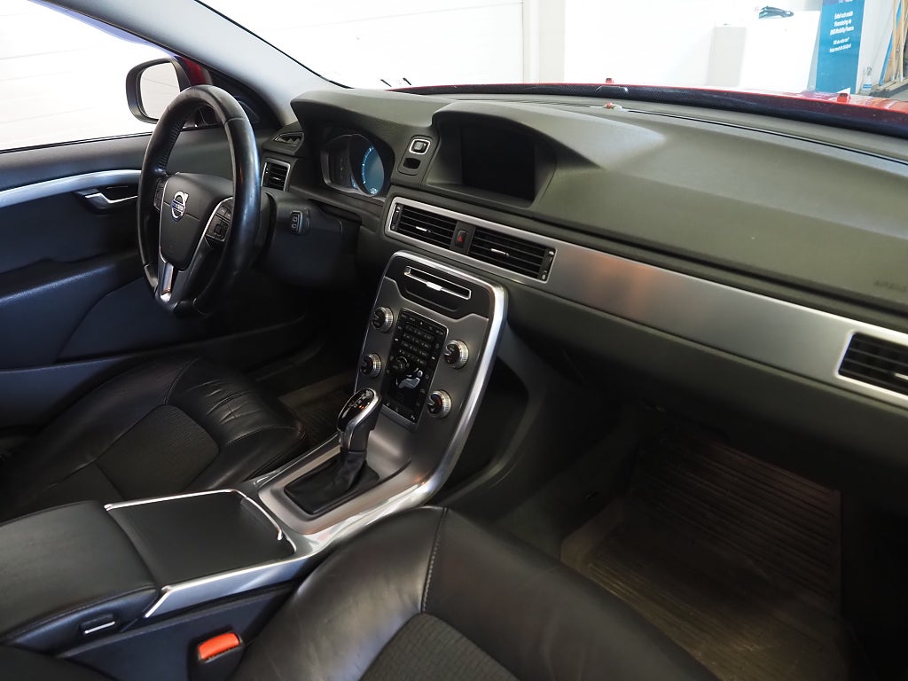 Volvo V70 D4 Geartronic 181hk Momentum | Drag | 2015