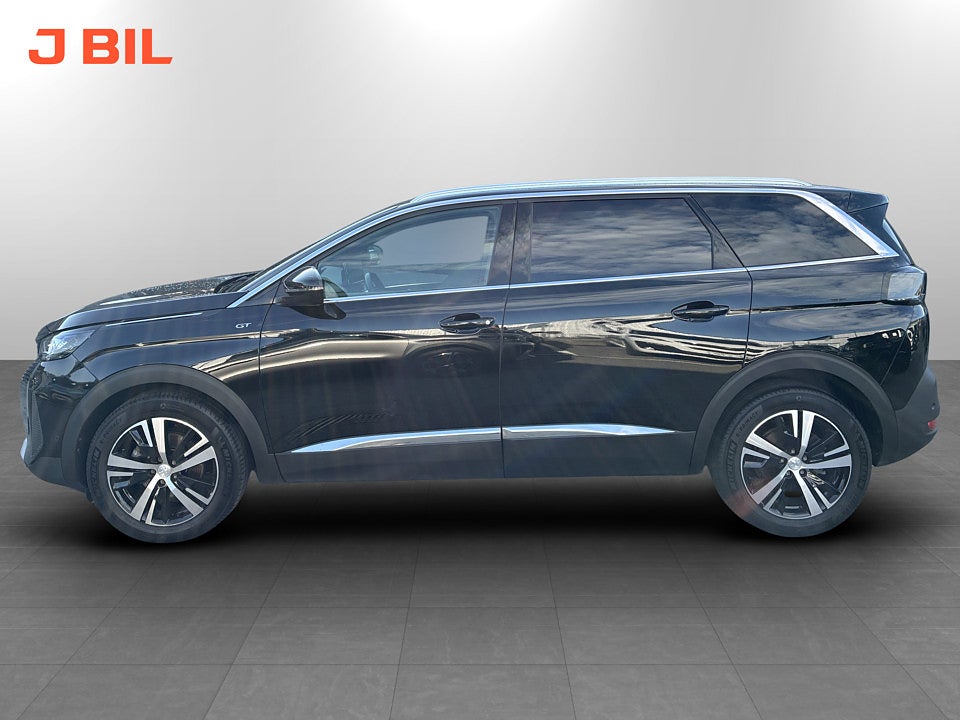Bild på Peugeot 5008 GT 1.2 PT 130hk Aut 7-SITS B-KAMERA CARPLAY