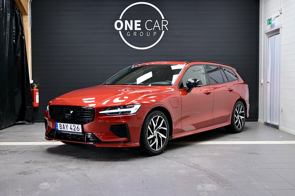 Volvo V60 Recharge T6 AWD R-Design FULLUTRUSTAD 340hk
