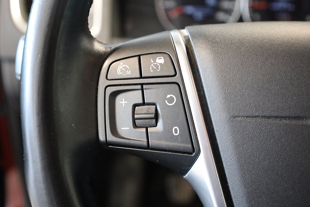 Volvo S60 T4F 180Hk Momentum Navi VOC PDC K-remsbytt 2013